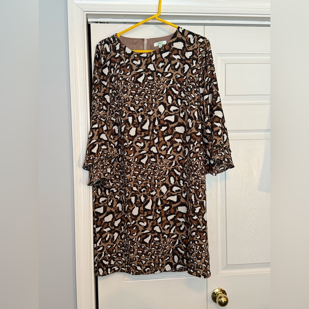 Jade Brown and Black Patterned Top